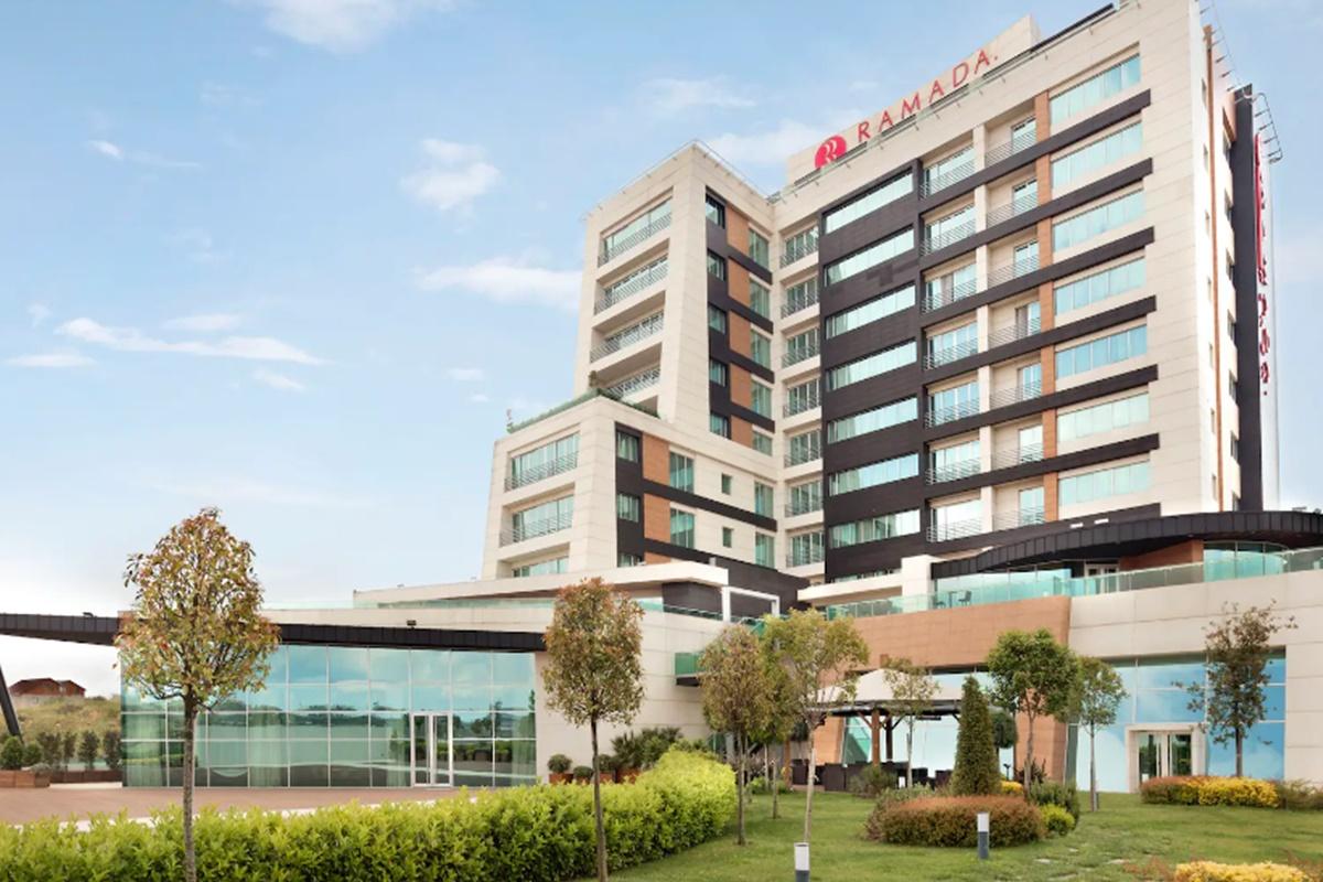 Aspera Hotel Altunizade Istanbul Exterior photo